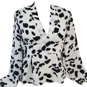 Boohoo Black & White Blouse